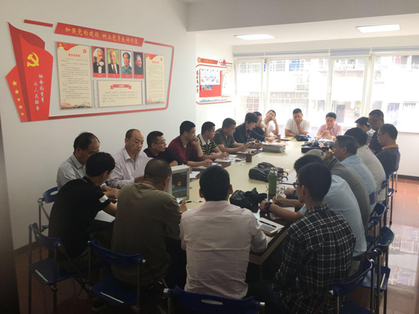 建設(shè)監(jiān)理開展“敢擔(dān)當(dāng)、樹標(biāo)桿”系列活動